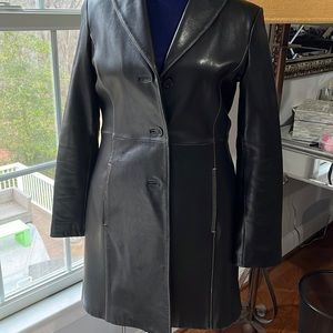 Reaction by Kenneth Cole Women’s leather coat, size S, black